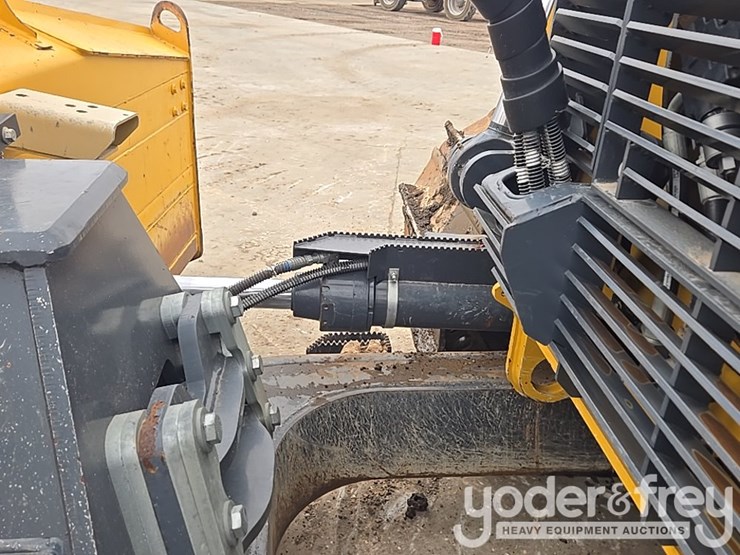 2019-deere-850l-wlt-image-37