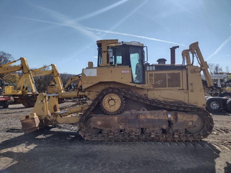 caterpillar-d8r-image-3