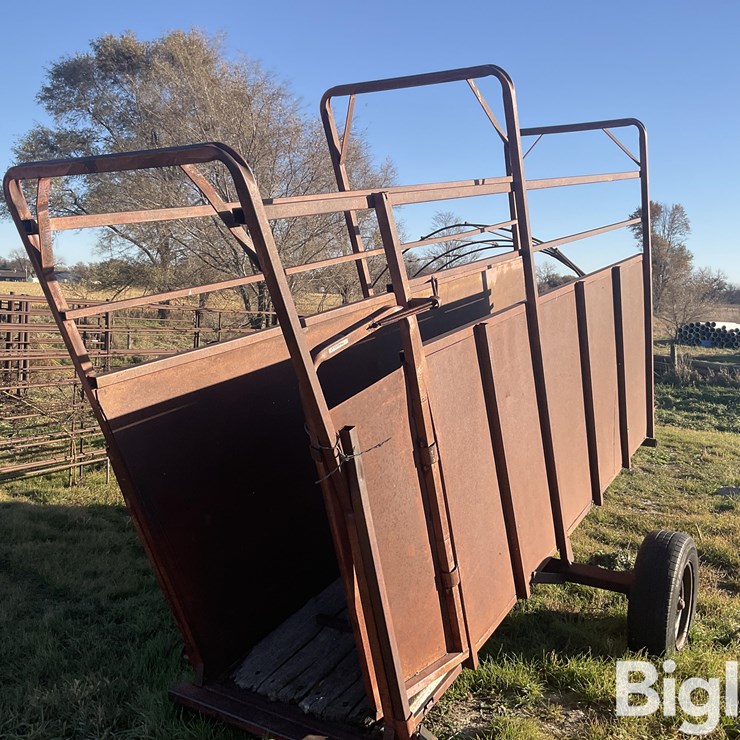 Portable Livestock Chute