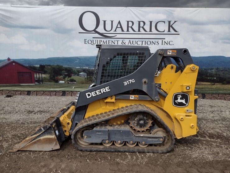 deere-317g-image-1