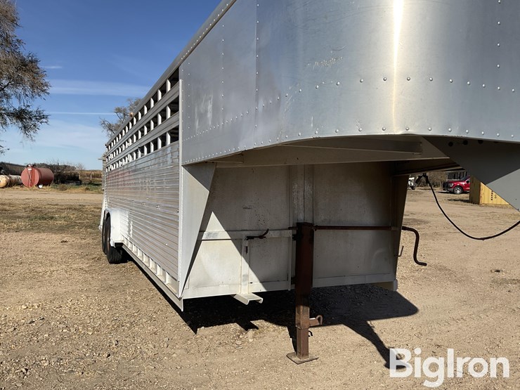 1989-sooner-aluminum-t/a-livestock-trailer-image-10