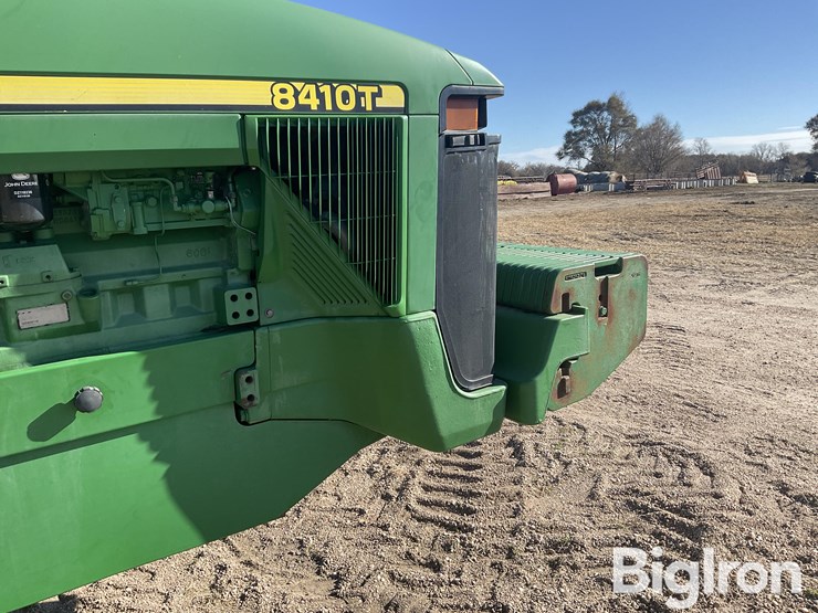 john-deere-8410t-image-19