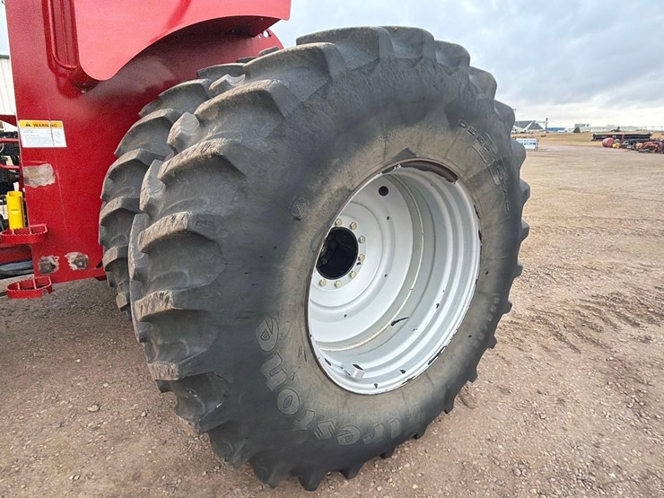 2012-case-ih-400-image-60