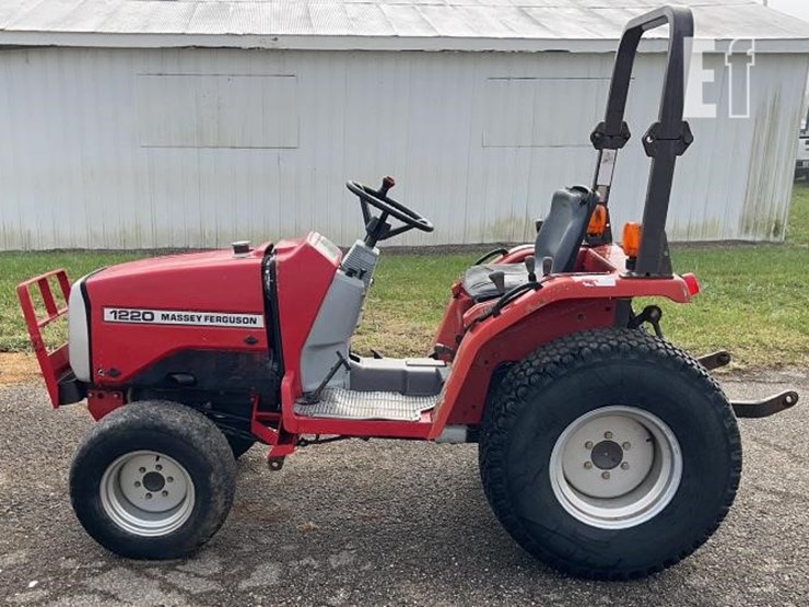 massey-ferguson-1220-image-1