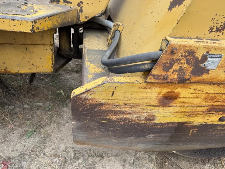 caterpillar-3208-image-13