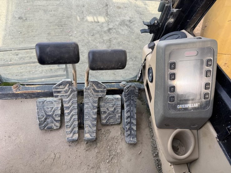 1999-caterpillar-345b-image-32