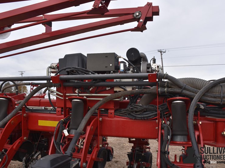 2018-case-ih-2150-image-14