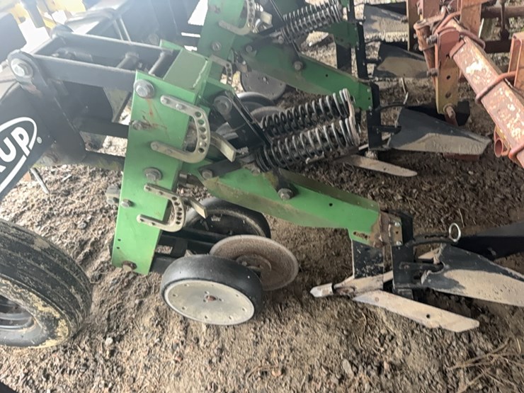sukup-hi--residue-cultuvator-image-6