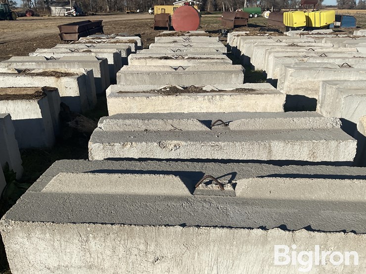 concrete-stackable-blocks-image-6
