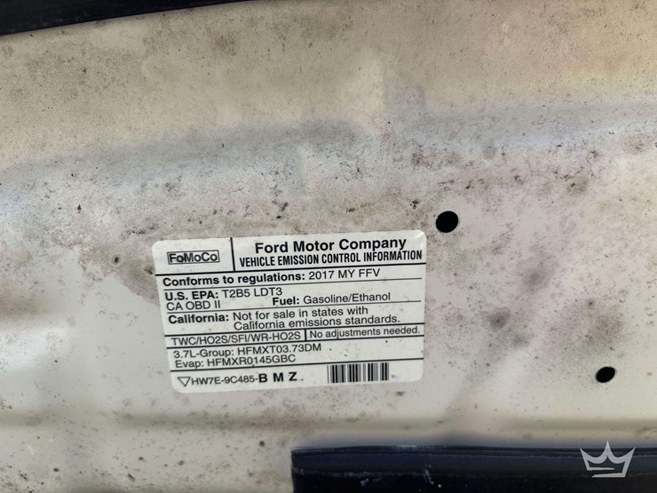 2017-ford-explorer-image-11