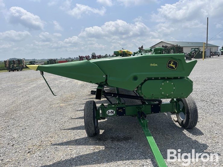 2024-john-deere-c12f-image-8