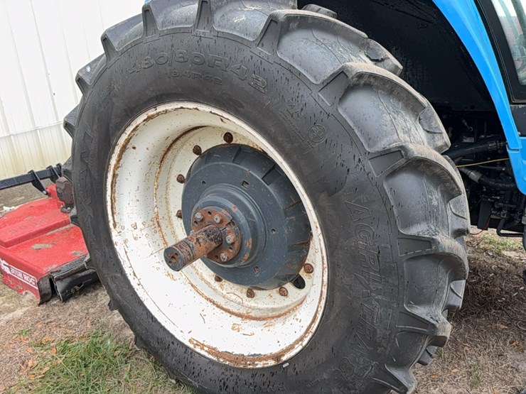 new-holland-8770-image-37