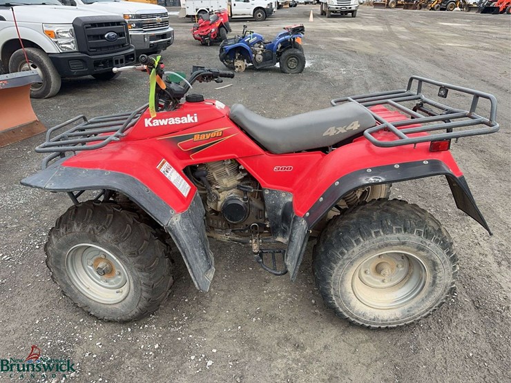 1999-kawasaki-bayou-300-image-8