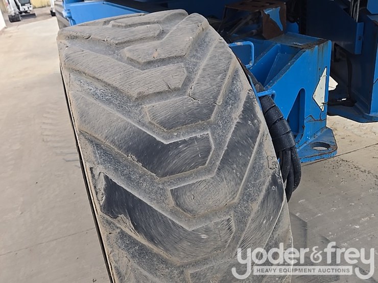 2015-genie-zx-135-image-63