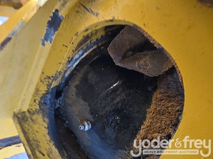 2016-caterpillar-950m-image-81