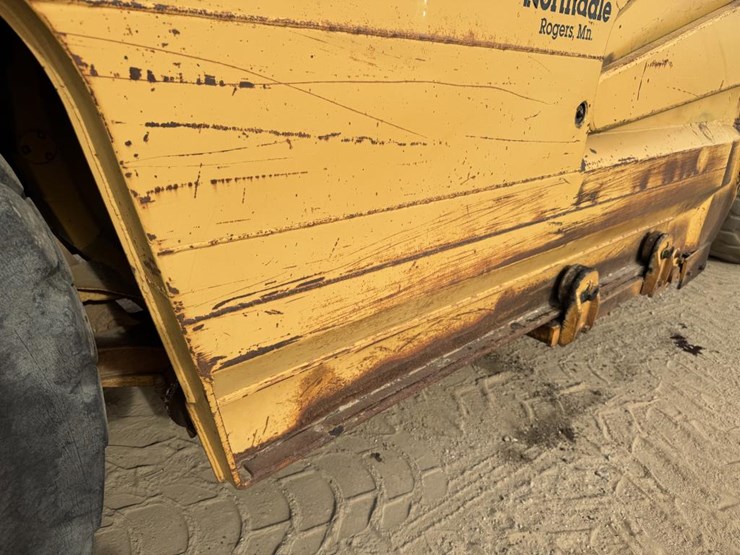 caterpillar-613b-image-26