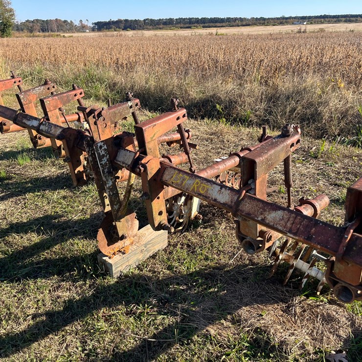 Lillingston 4 row rolling cultivator, 166” bar, 3.5” diamond bar, missing some parts, located at 276 Jonestown Road, Snow Hill NC, call 252-531-8061 for more info