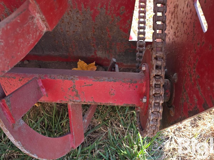 schweiss-96"-3-pt-snow-blower-image-17