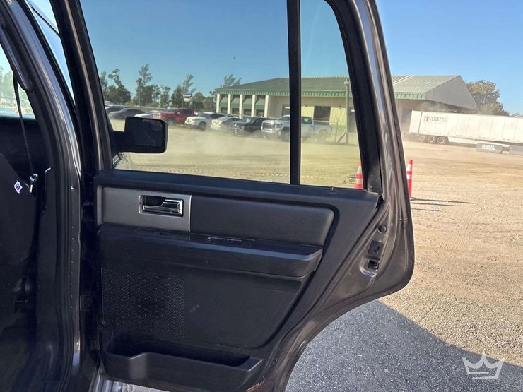 2016-ford-expedition-image-20