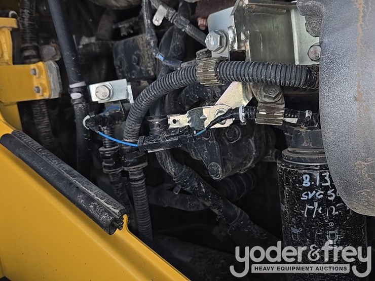 2018-komatsu-wa200-8-image-91