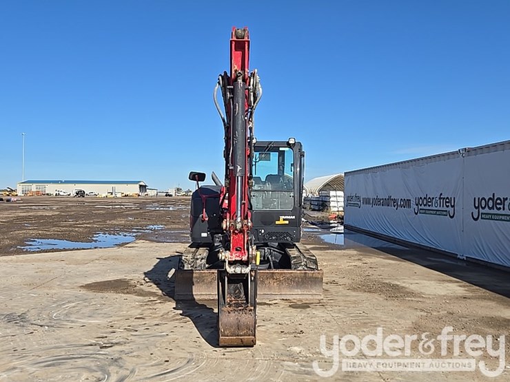 2022-yanmar-vio80-image-8