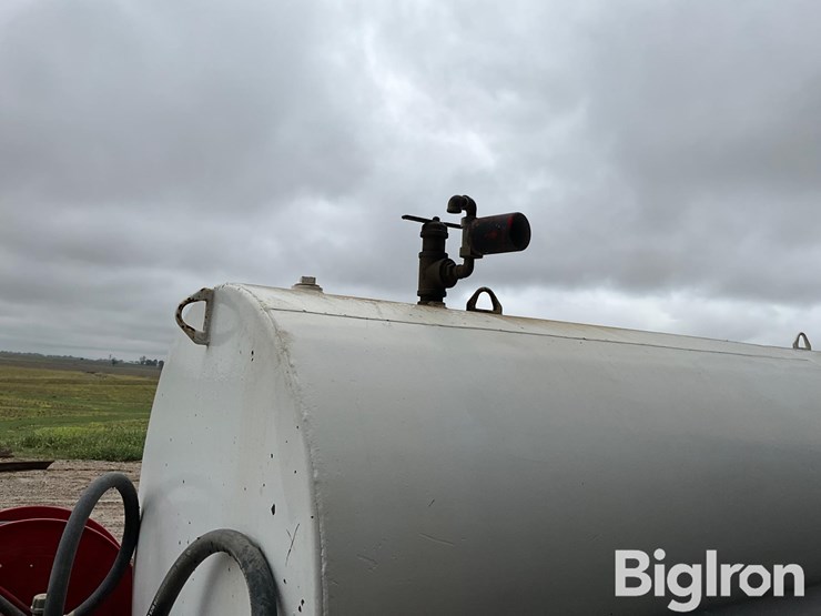 2024-ag-spray-fc1610-ext-fuel-trailer/def-image-14