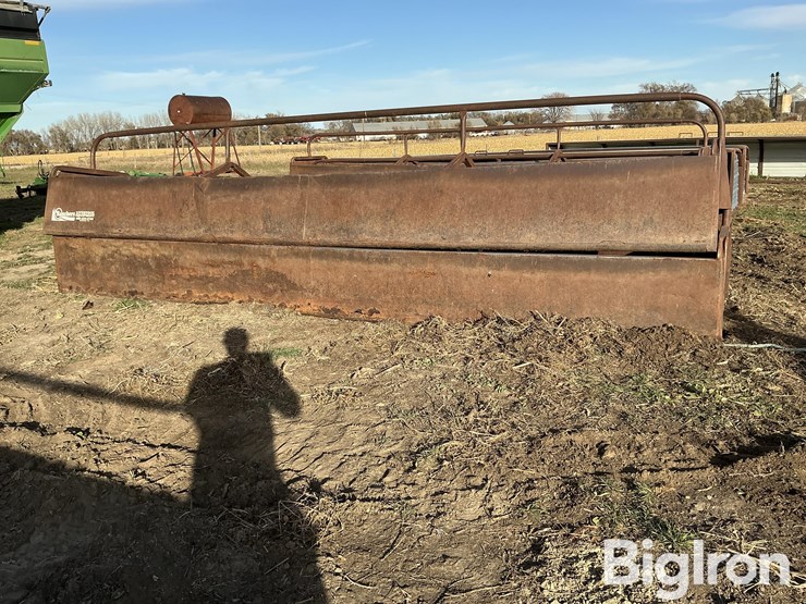 steel-bottomless-feed-bunks-image-4