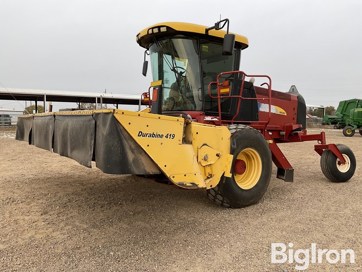 2013-new-holland-h8080-image-1