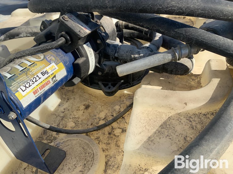 250-gal-poly-tank-w/pho-pump-image-12