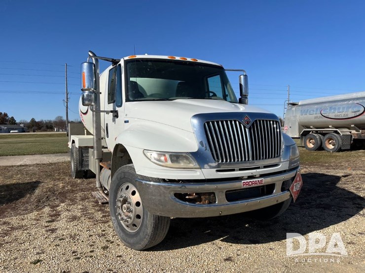 2011-ihc-4400-durastar-lp-truck-(jn3390,-unit-489)-image-4