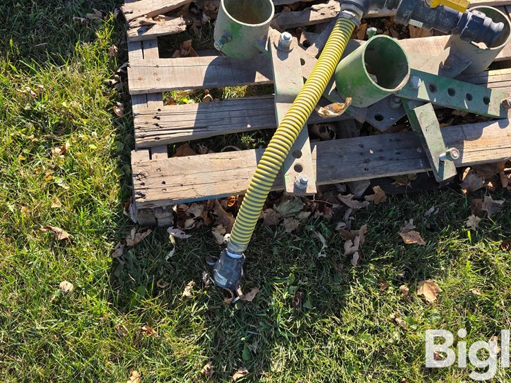 john-deere-200-image-16