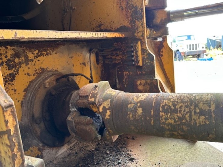 caterpillar-992c-image-27