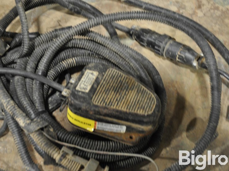 linemaster-clipper-foot-switch-image-2