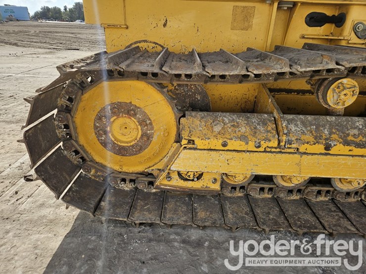 2015-deere-450j-image-9