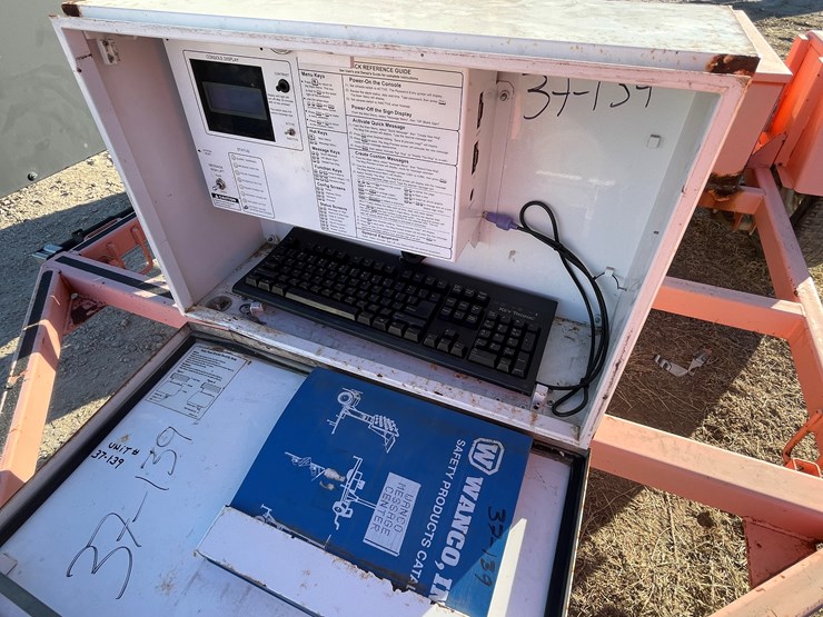 #6305-•-2006-wanco-message-board-(trailer-#37139)-(no-title)-image-5