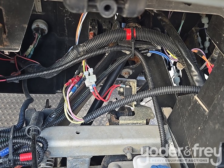 2020-club-car-carryall-1700-image-47