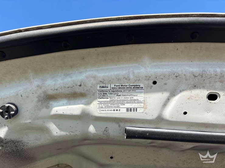 2017-ford-explorer-image-9