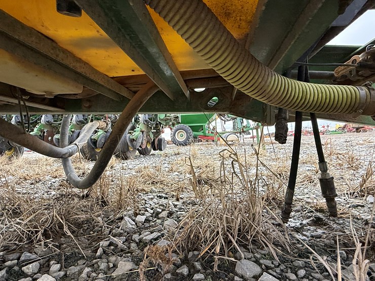 top-air-ta112-image-33