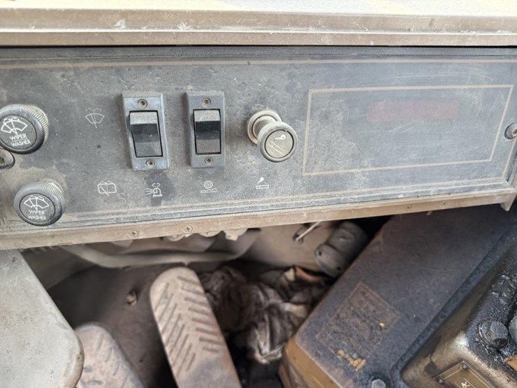 1992-caterpillar-950f-image-40