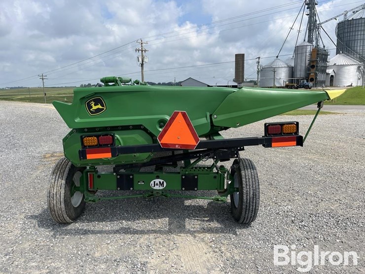 2024-john-deere-c12f-image-4