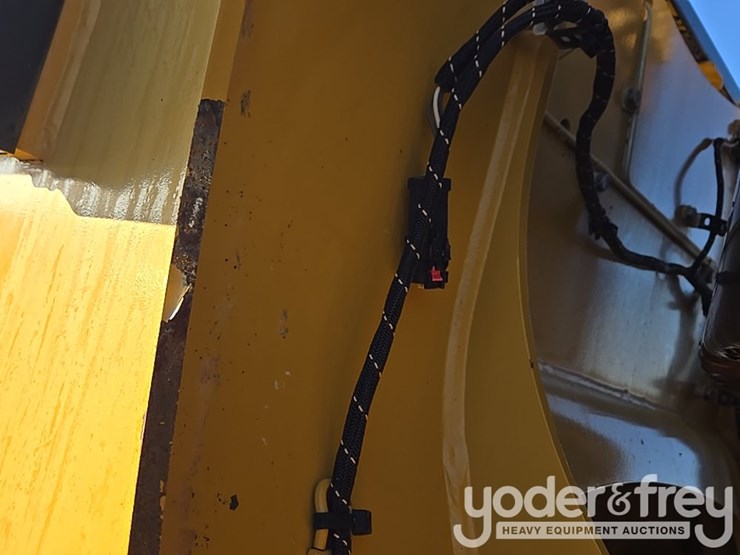 2016-caterpillar-950m-image-58