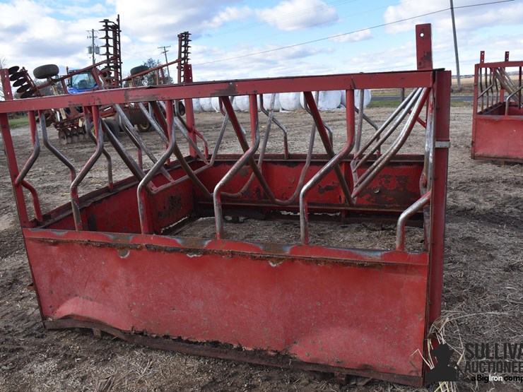 square-feeder-image-8