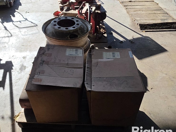 international-tractor-parts-image-8