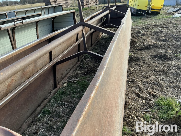 steel-bottomless-feed-bunks-image-11
