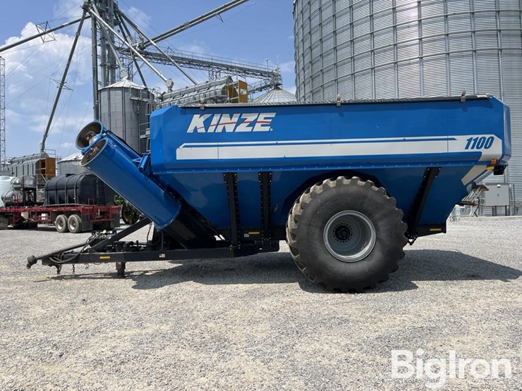 2014-kinze-1100-image-8