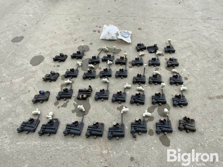 precision-planting-vapplyhd-variable-rate-flow-control-w/dual-meter-image-6