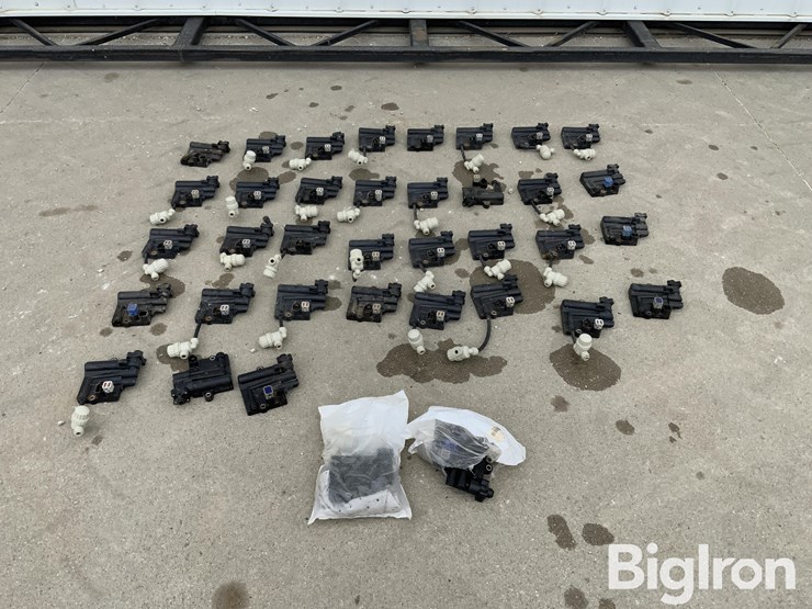 precision-planting-vapplyhd-variable-rate-flow-control-w/dual-meter-image-2