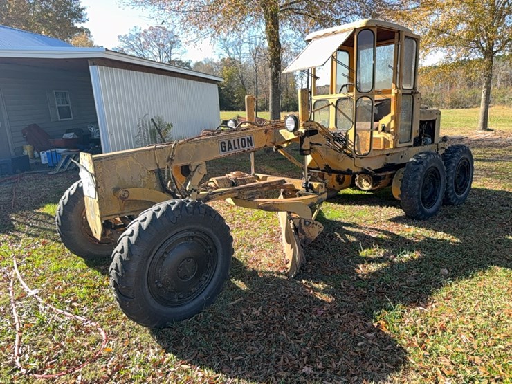 gallion-503a-motor-grader-(4-cylinder-international-gas)-image-2