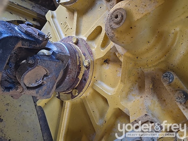 2016-caterpillar-950m-image-63