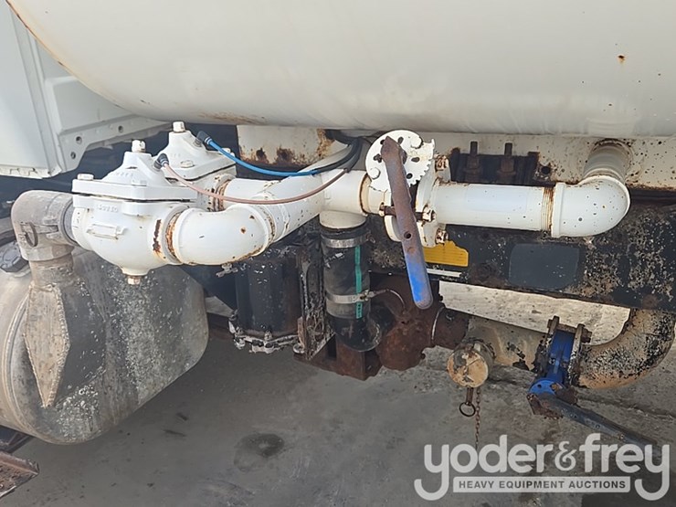 2015-international-4300-sba-image-49